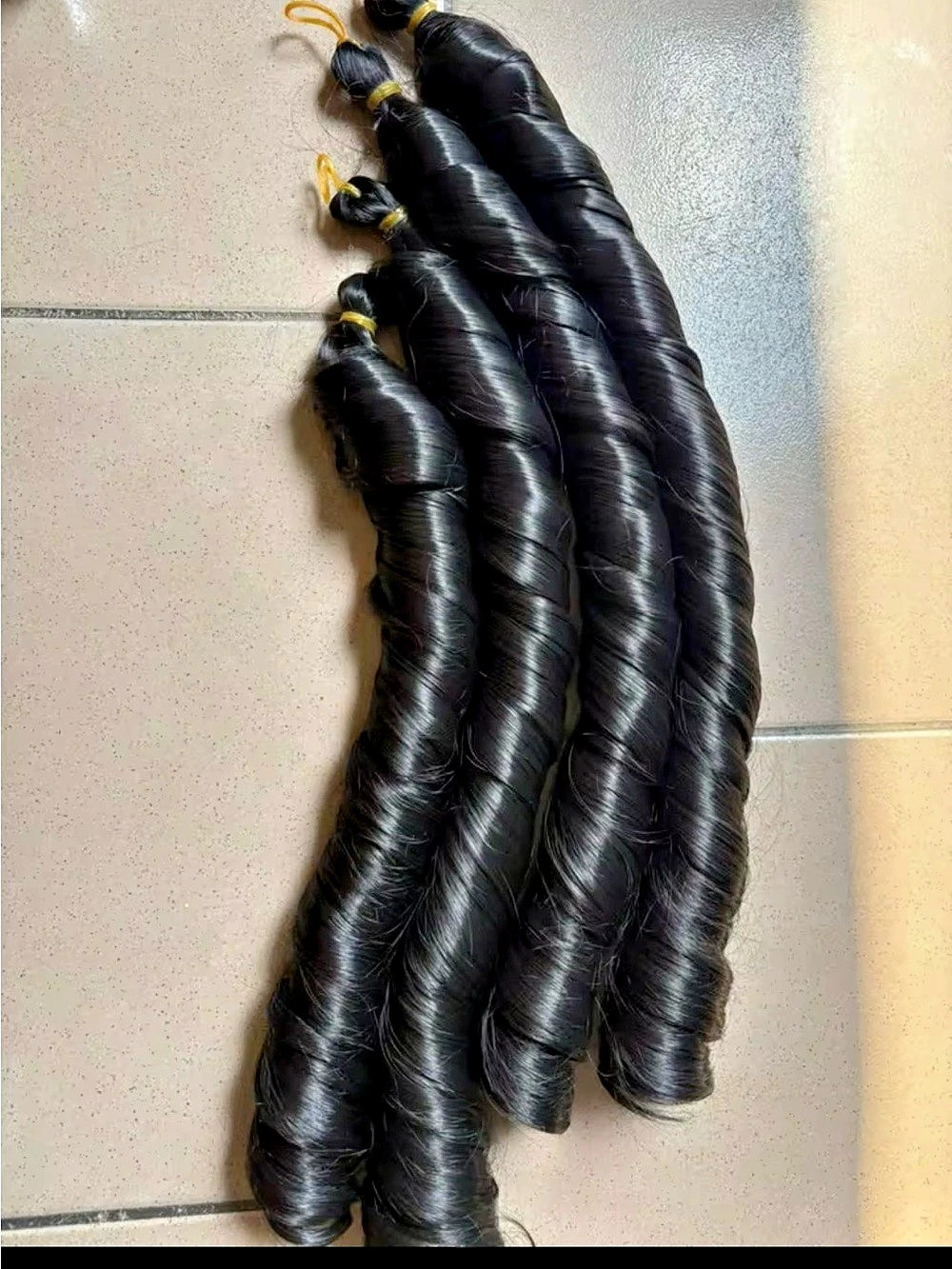 6 bundle of French curls